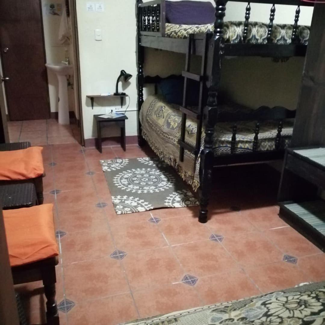 Отель Casa Ichik Antigua Guatemala Экстерьер фото